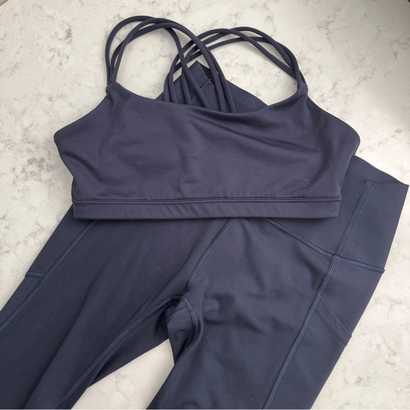 Workout Bra Top - Picture 4 of 4